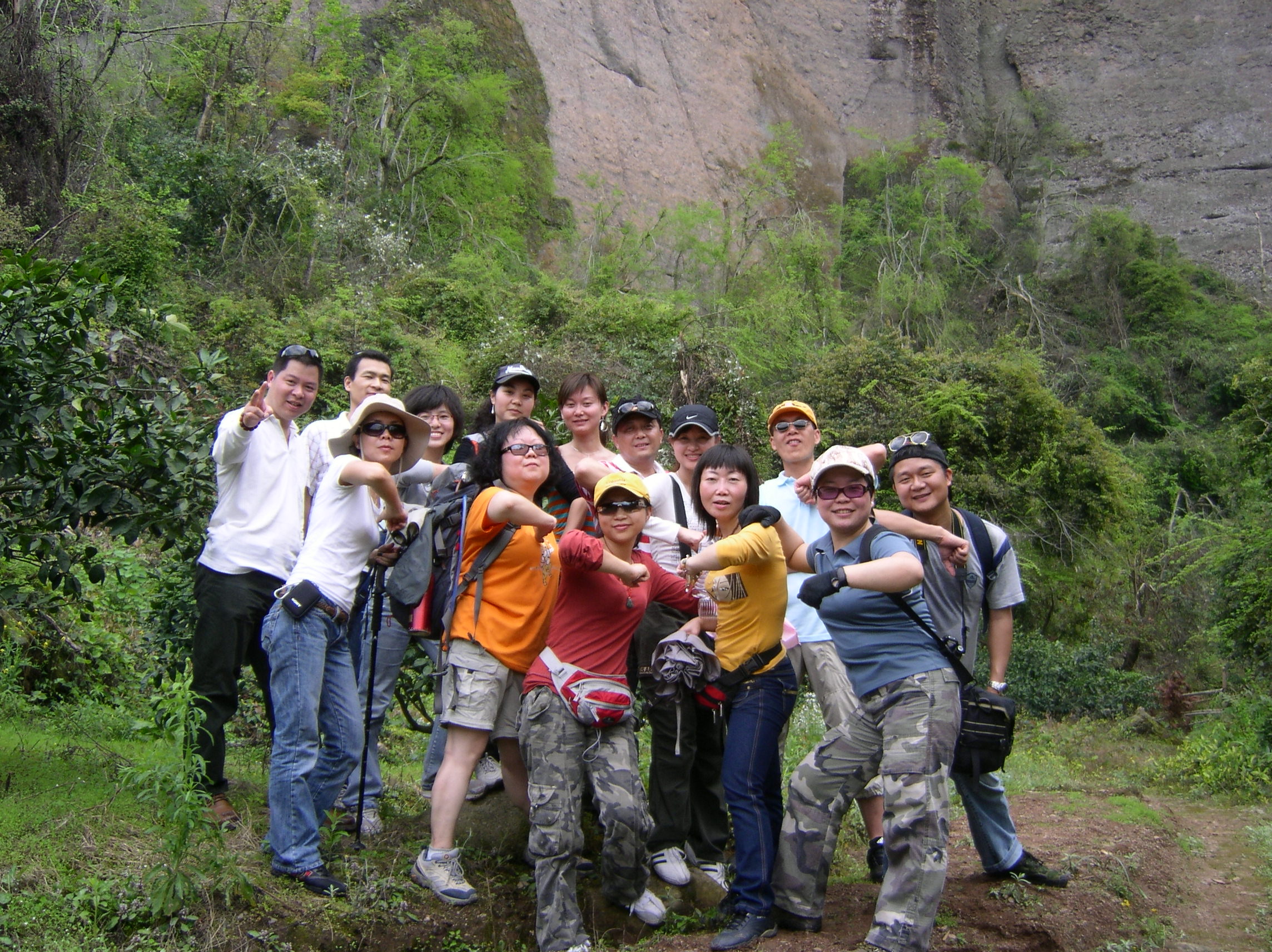 韶关始兴踏踏青,泡泡野温泉(路书,功略,pp汇总)