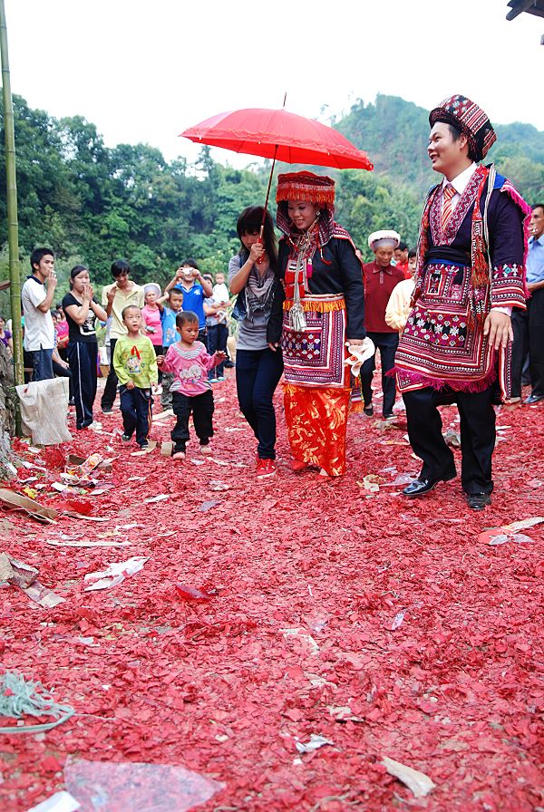 瑶族风情】寻根问祖舜帝陵,闲逛细品古瑶寨.