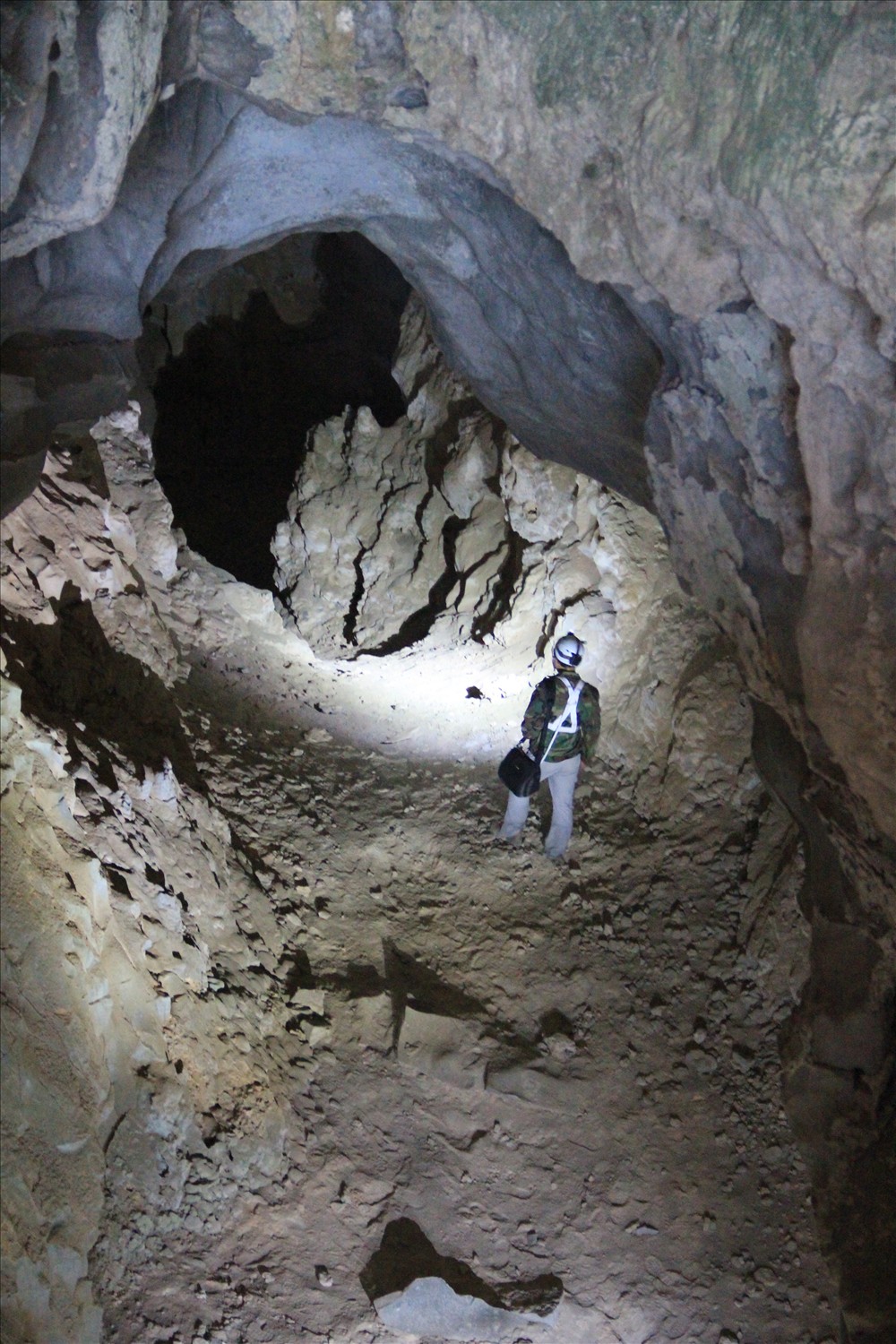 20天,广西洞穴探险,天坑探险